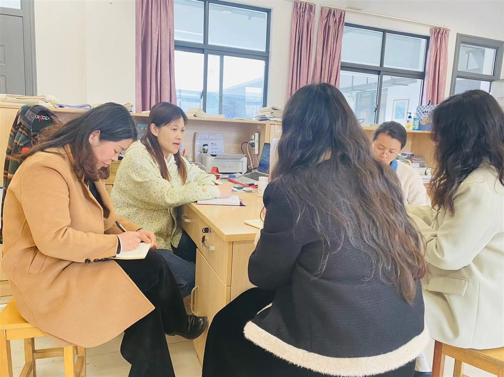 九年级1.jpg