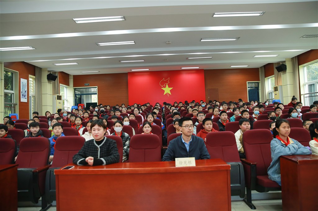 第2张.JPG