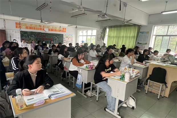 同课异构2.jpg