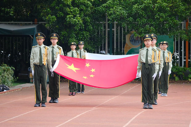 国旗队.JPG