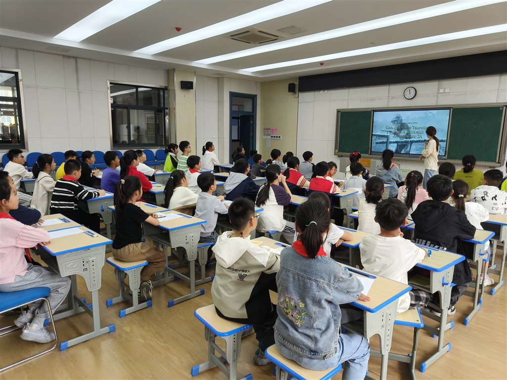 9c065ac6dbeef32cfbee402691446fe.jpg