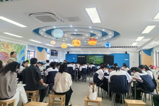 1ad169b69439972069ea99ba32585b68_720_副本.jpg
