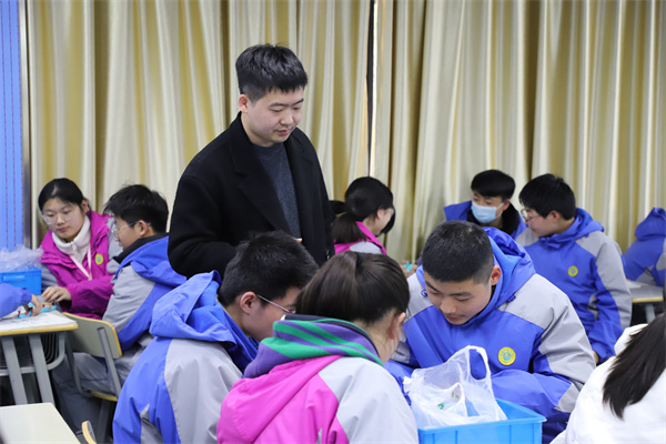 化学2.jpg