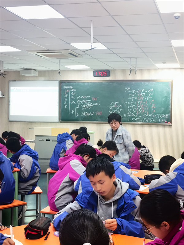 数学_副本.jpg