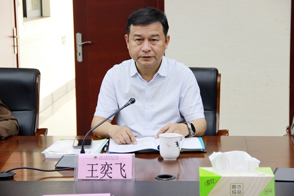 融合优秀文化  培育时代新人