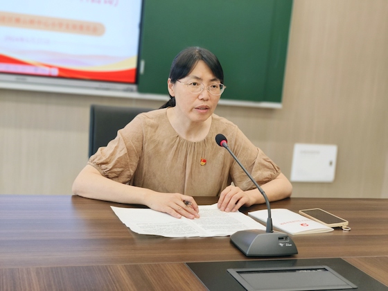 许校.jpg