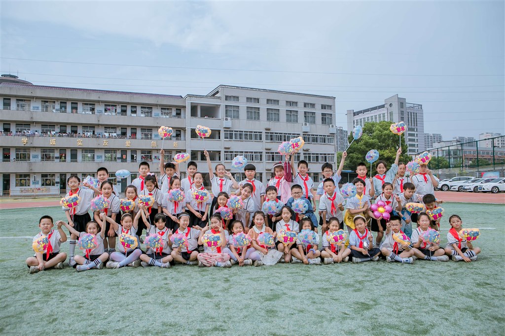 7672D58BDD8A84600E5FA5977E6FA56D.jpg