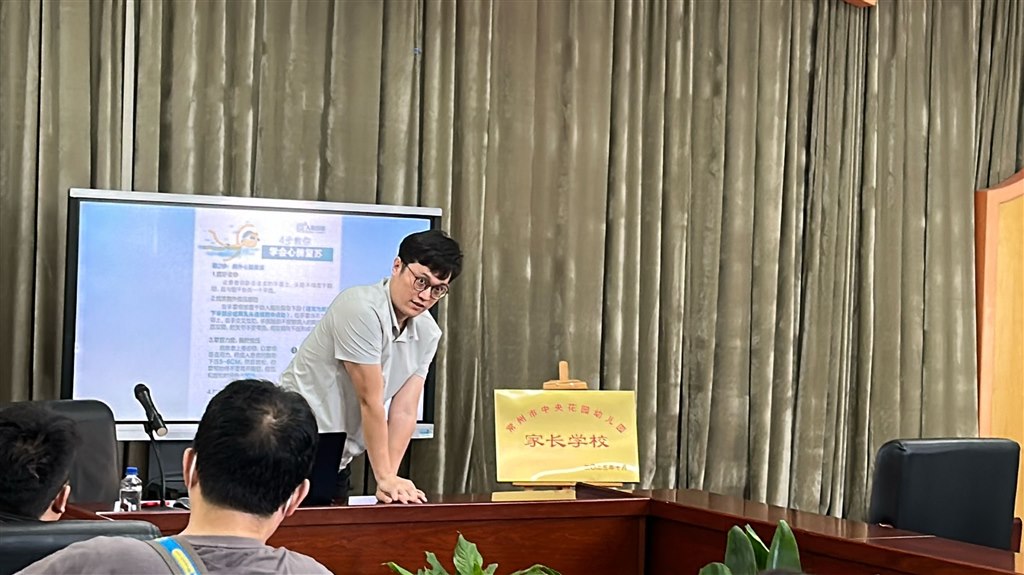 e81ecd0672dea9ed43c0ec83449934aa.jpg e81ecd0672dea9ed43c0ec83449934aa.jpg