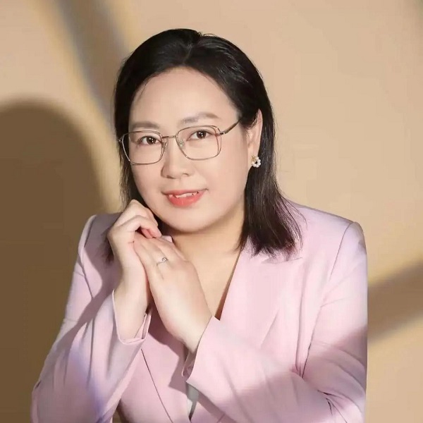刘芬.jpg