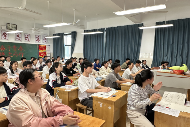 CA1E670102417F07CE8C08ED2AD99C0F_副本.png