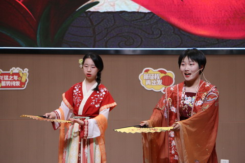戏剧_调整大小.JPG