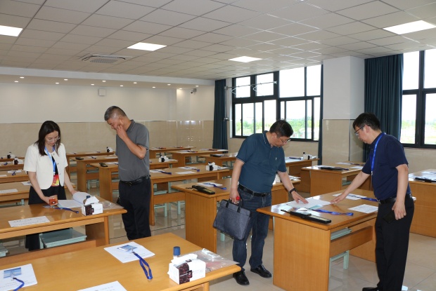 d305d68fc3f86aab22431b0509e1941_副本.jpg