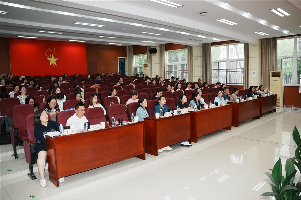 ZYC06922.jpg