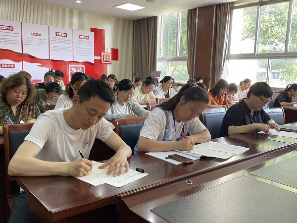 签署承诺书、报告表.jpg
