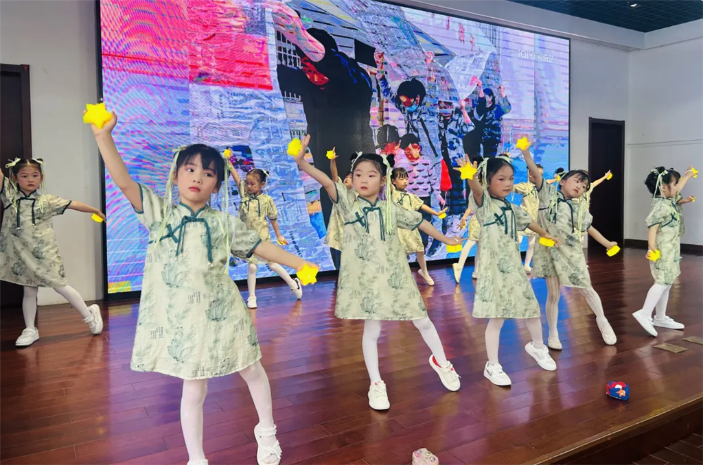 1210548d-b25f-447a-a9bc-ff151e919c1f.png