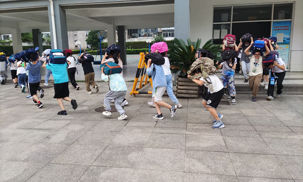 防震疏散演练广场20240627_151416_副本.jpg
