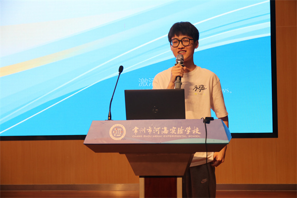 王宇.jpg