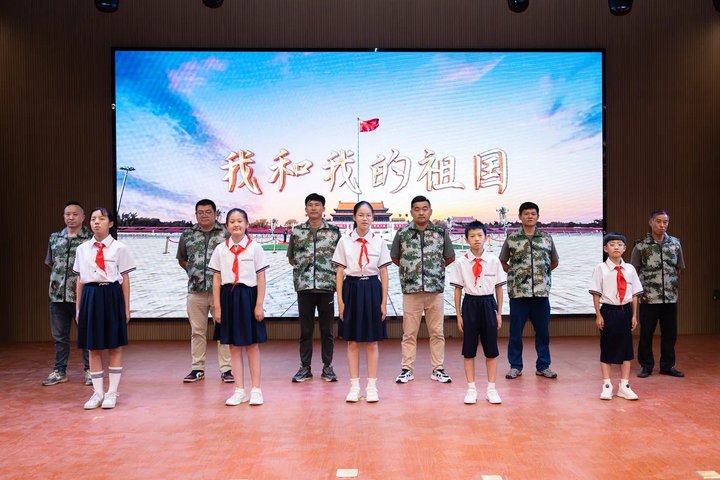 朗诵3.jpg