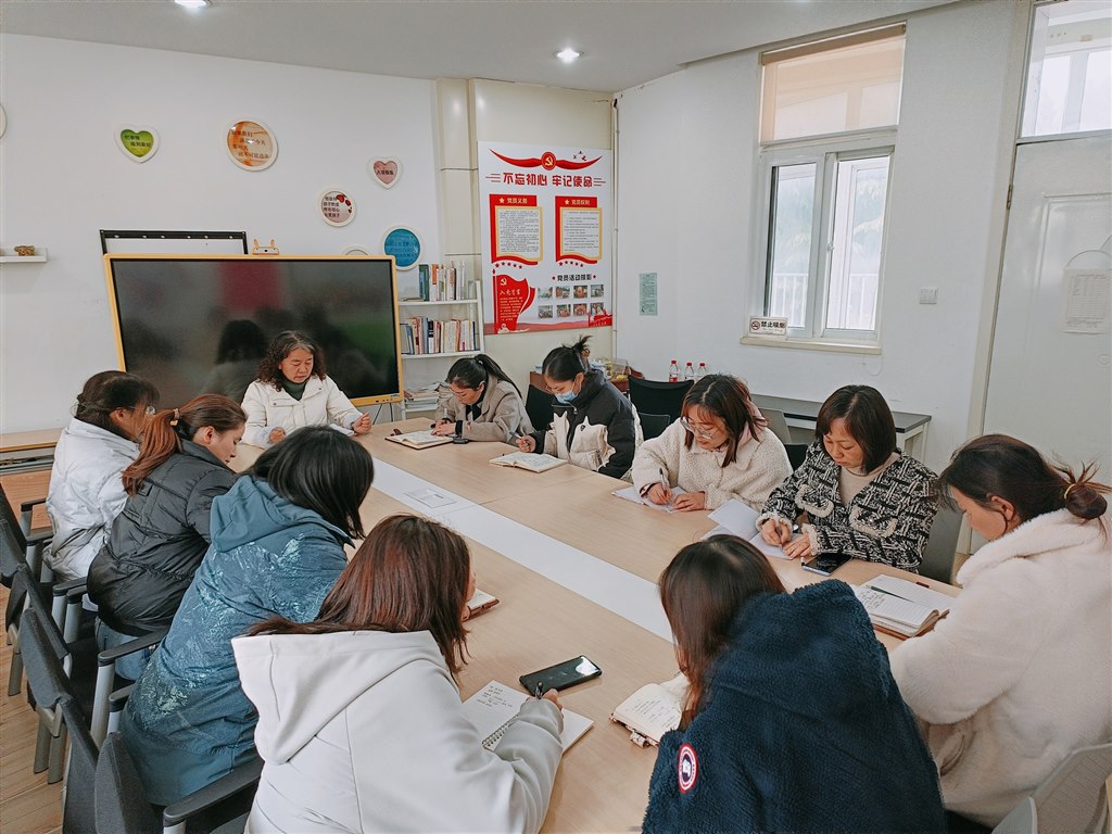 关工委培训照片.jpg