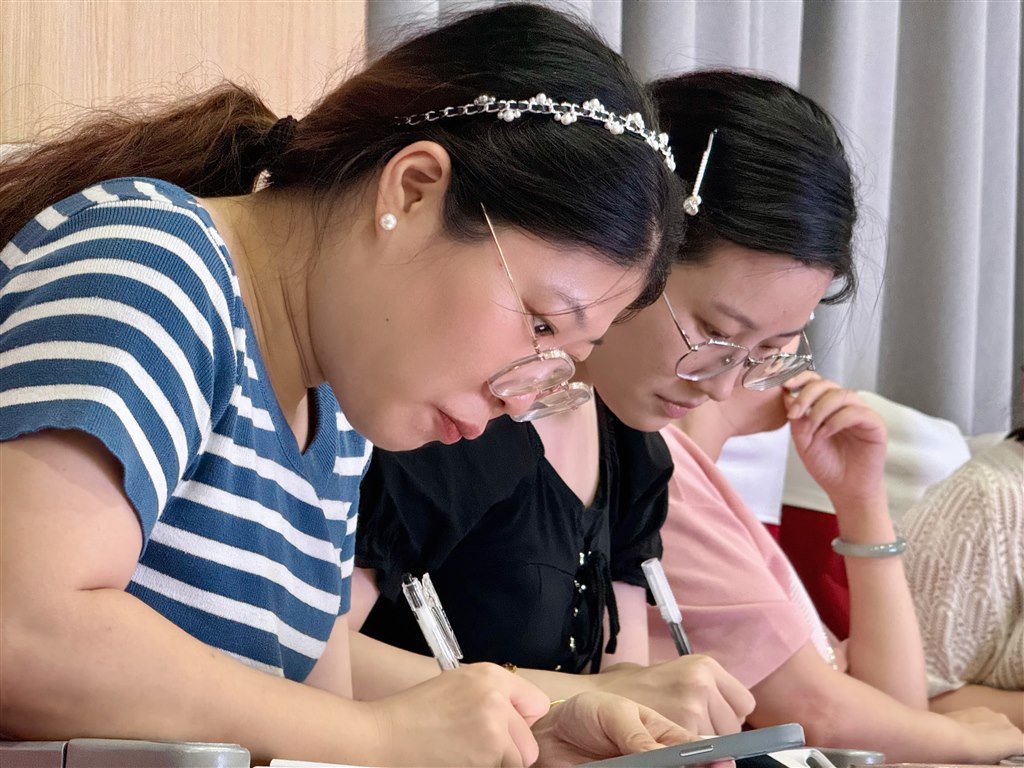 微信图片_20240825212525.jpg 微信图片_20240825212525.jpg