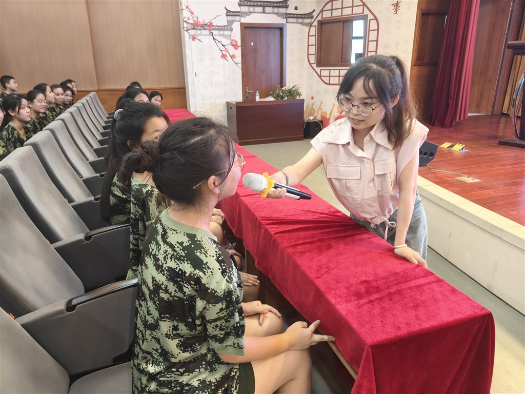 心理讲座.jpg