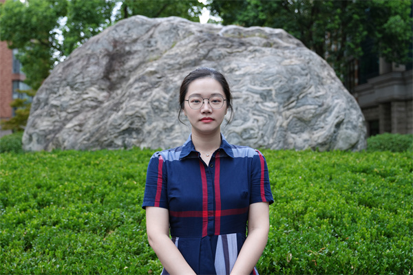 蒋易凡.jpg
