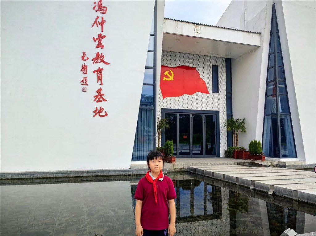 三81.jpg
