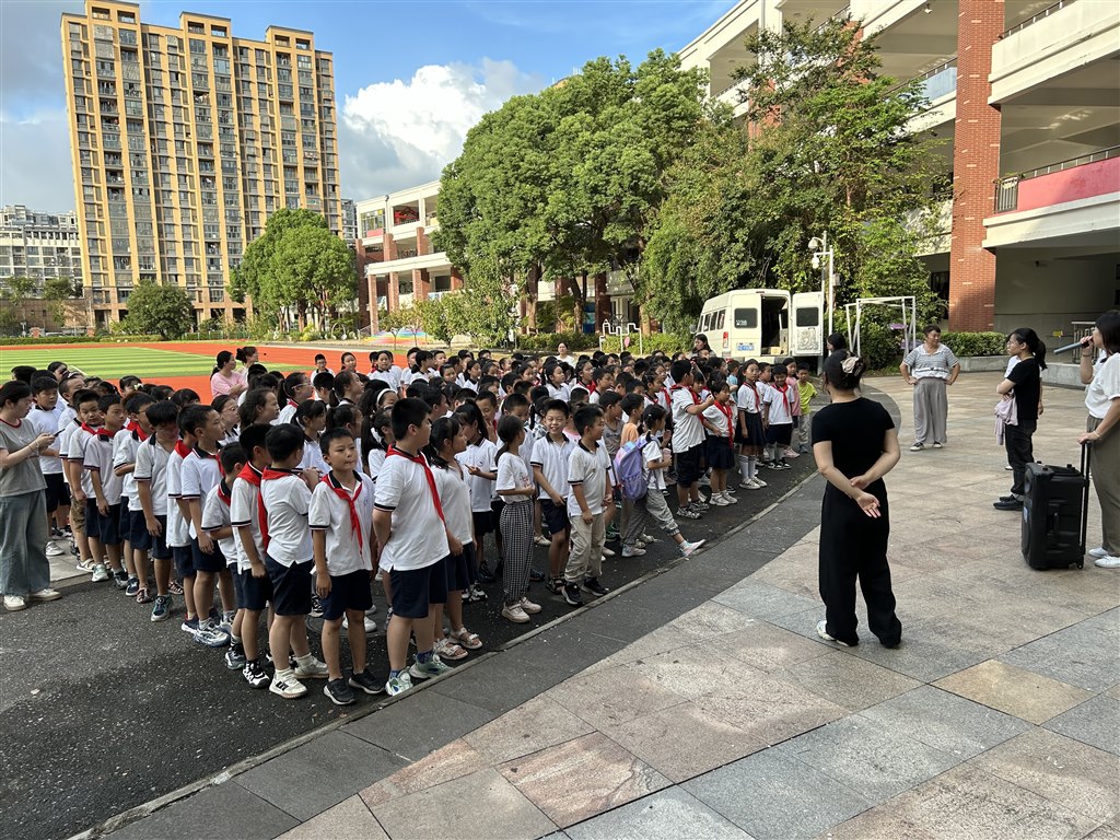 图2.JPG