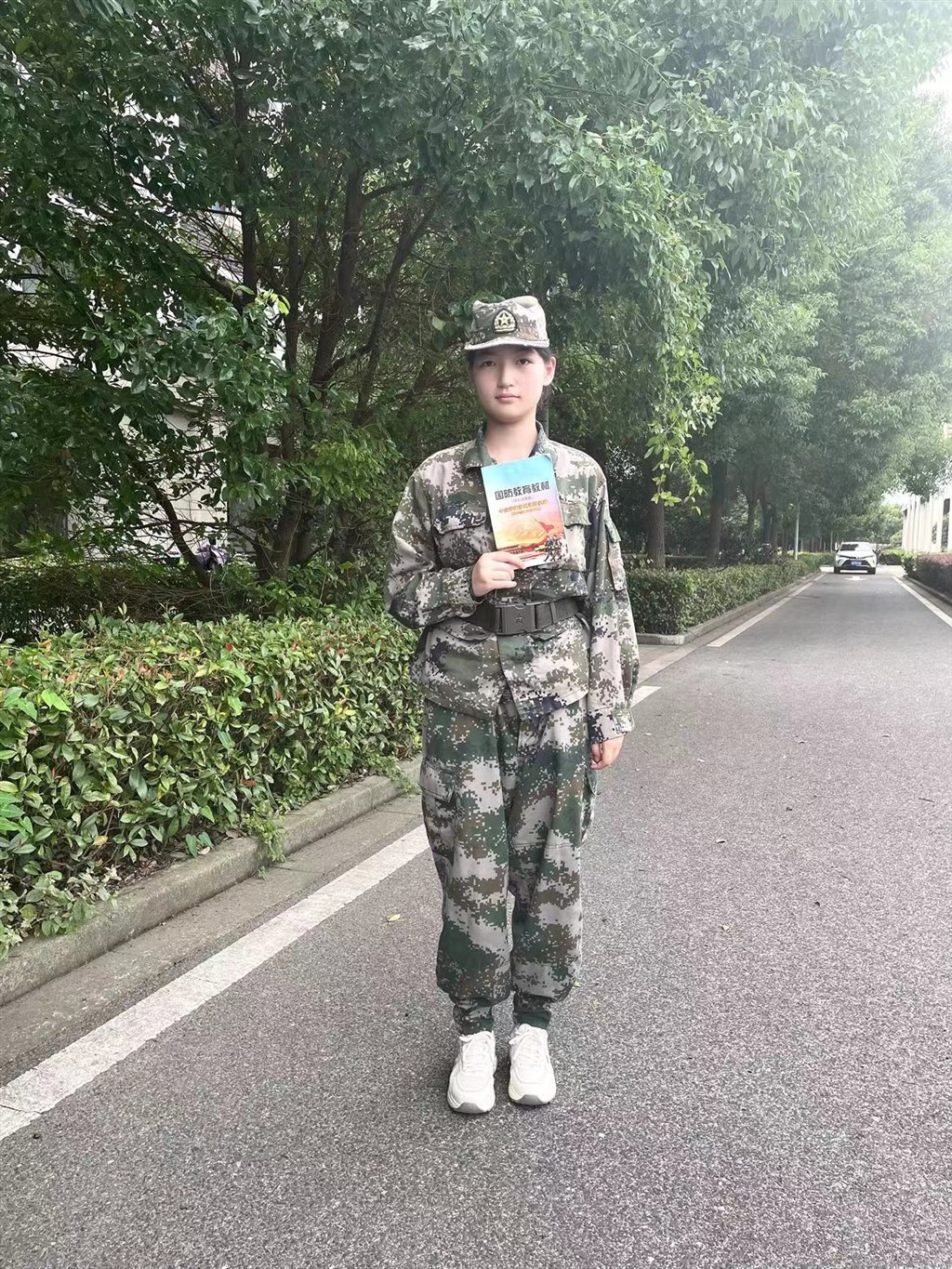 荣梦瑶.jpg