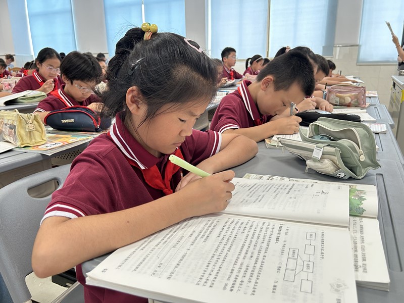 学生作业_副本.jpg