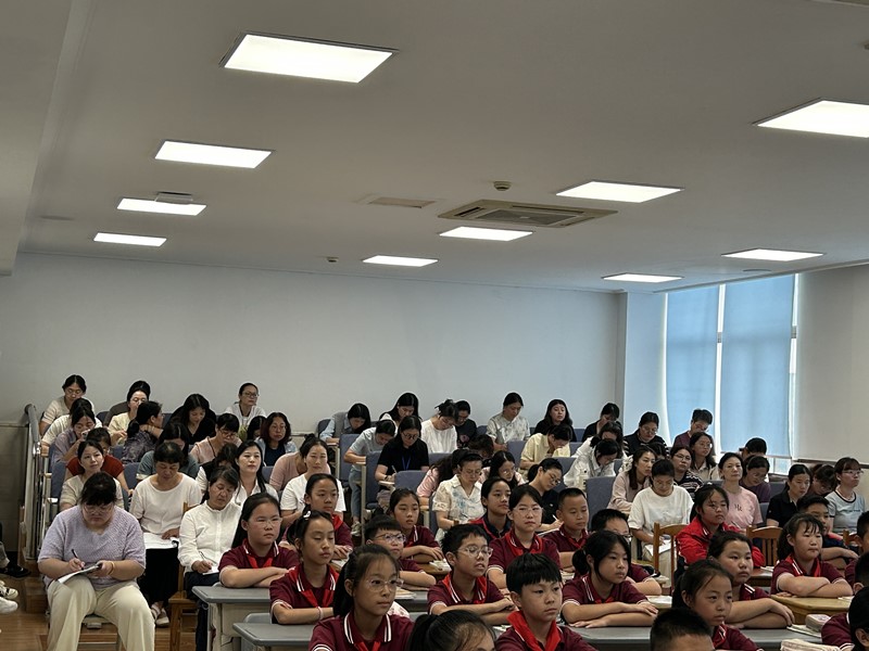 听课_副本.jpg