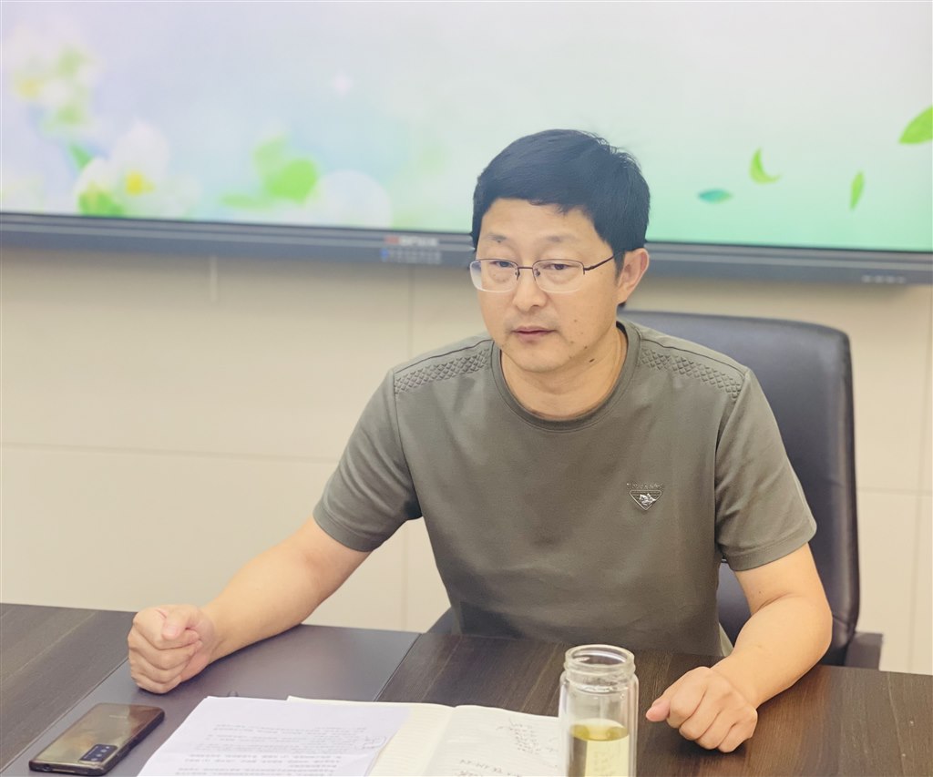 徐校.jpg