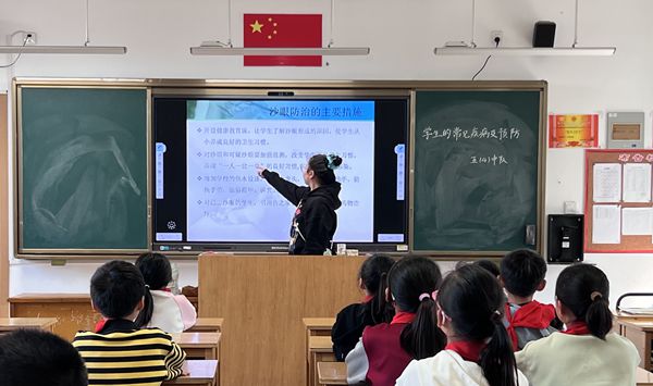 五4_副本.jpg