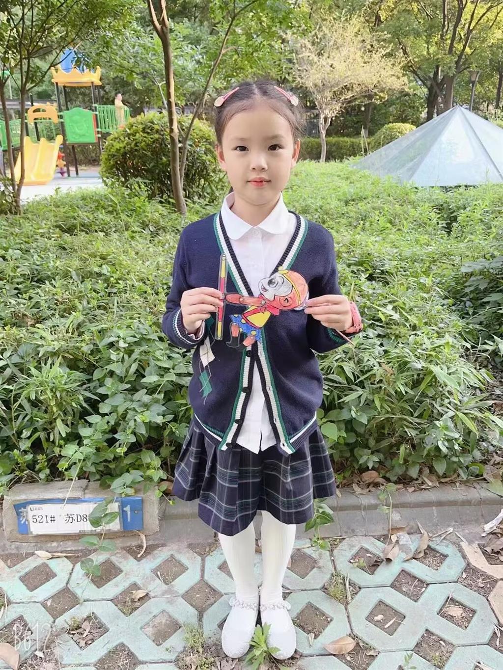 吴茜.png
