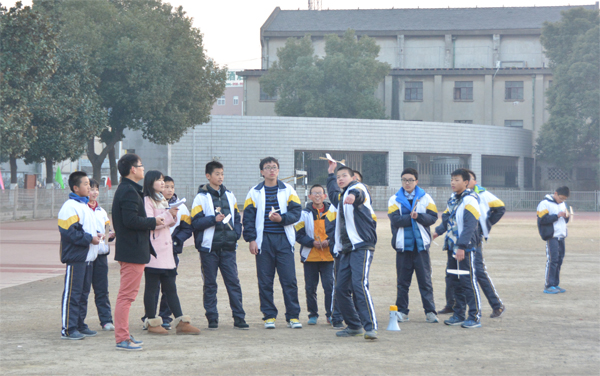 前黄实验学校 第六届科技节 橡筋动力模型飞机