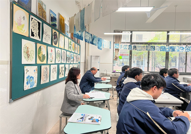 随堂听课.jpg
