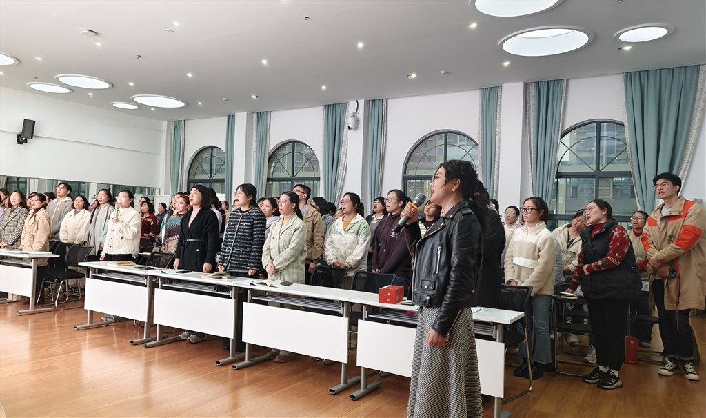 D811FF5A3B95C15A48C5C5D93AB8DF5E_看图王.jpg