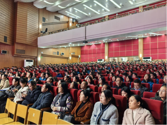 为下一个十年的你负责 2.0225.png