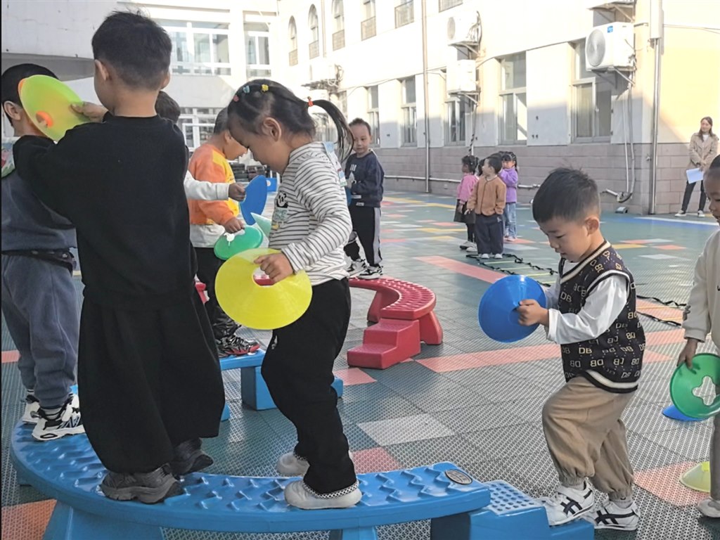Screenshot_20241125_091756_com.huawei.himovie.loc.jpg