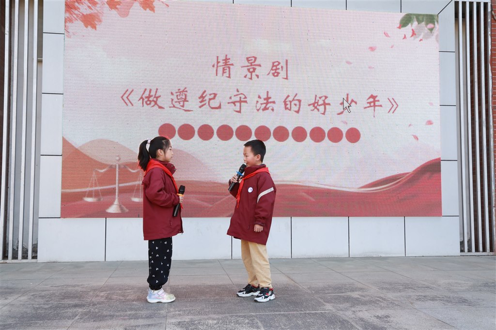 图3.JPG