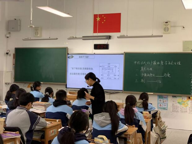 十月教研活动1.jpg