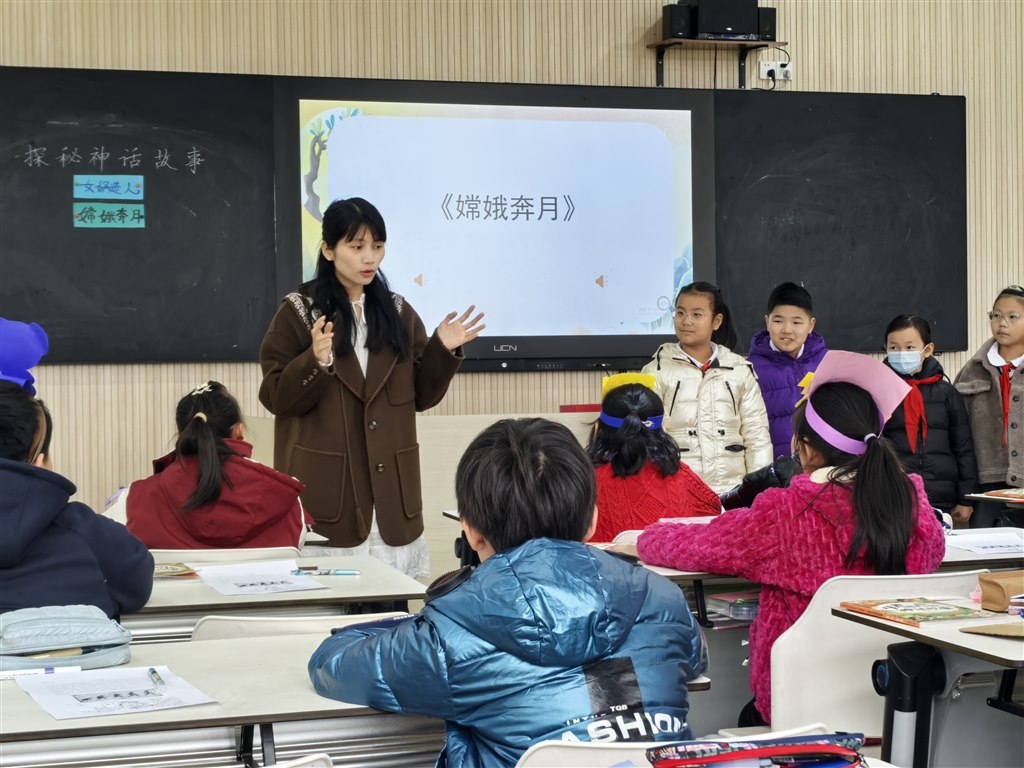 上课2.jpg