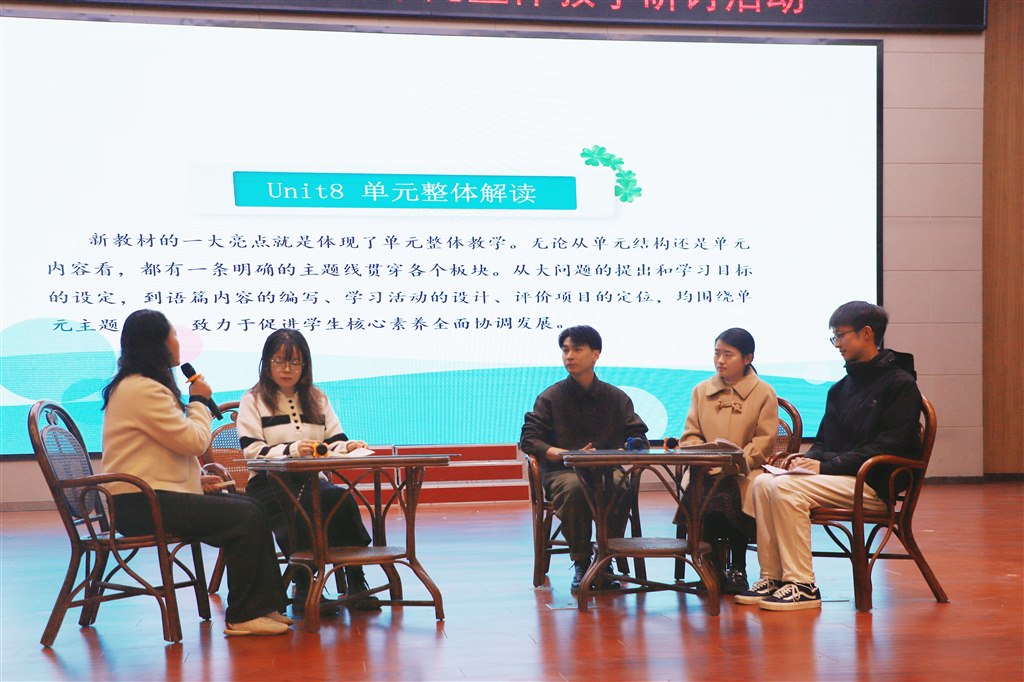 沙龙1.jpg