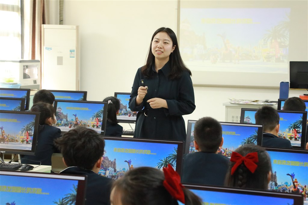 韩绪丽.jpg