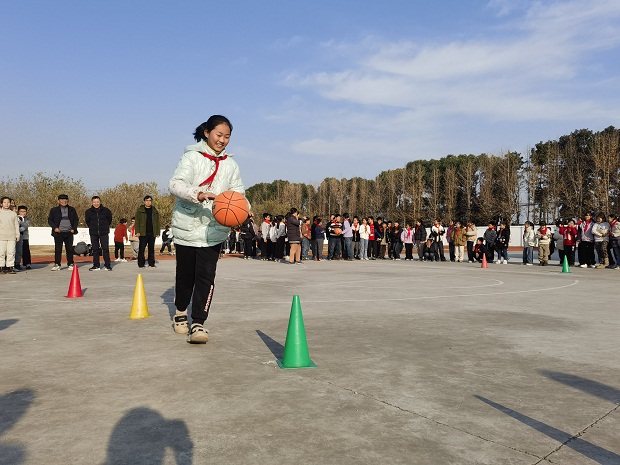 运球5.jpg 运球5.jpg