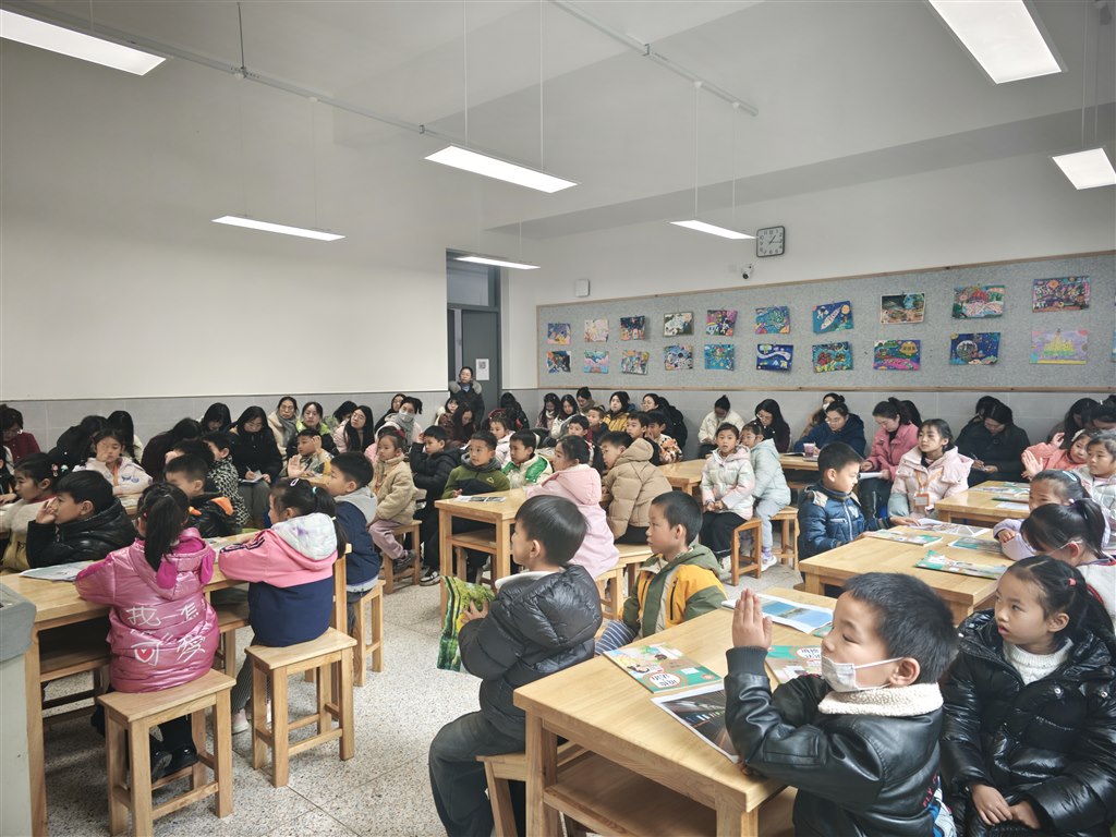 群1.jpg