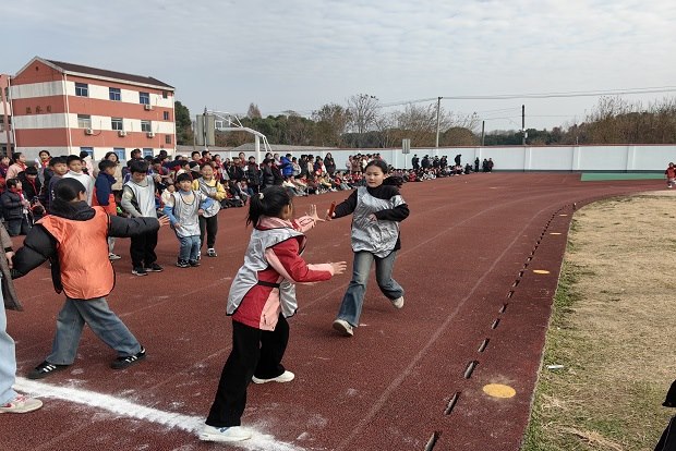 acce200a869c4a7c847d2621d02d981.jpg