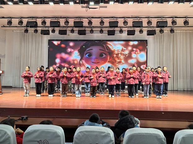 四年级歌唱.jpg 四年级歌唱.jpg