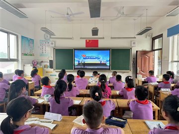 新起航新征程，你好，新学期