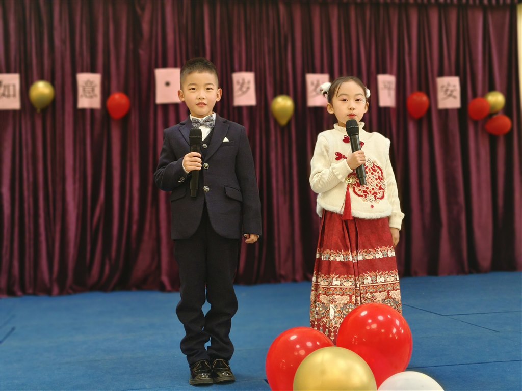 c32cb9a0795e7749fd1d7b3d3df84f0.jpg